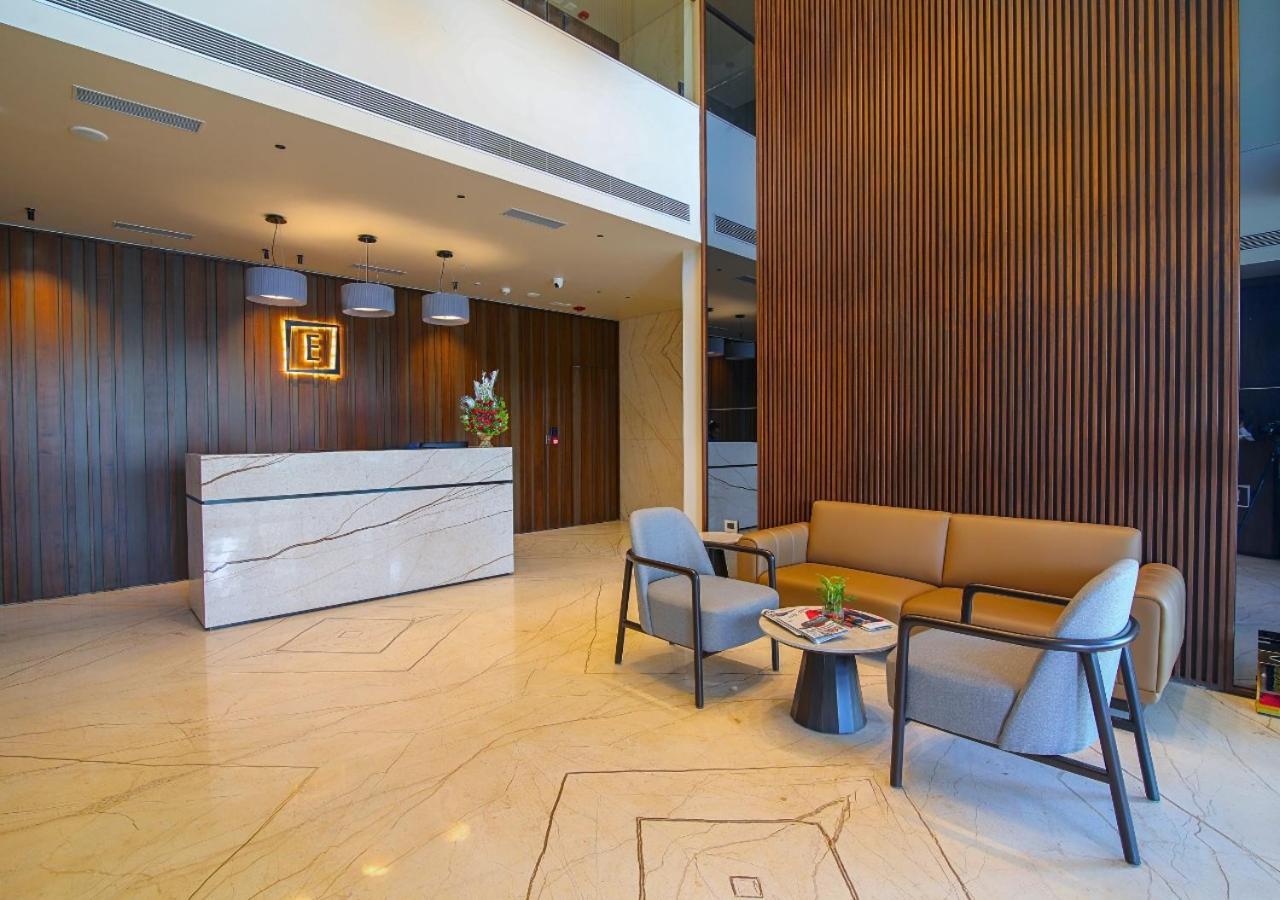 Essentia Premier Hotel Pune Wakad Pimpri-Chinchwad 外观 照片